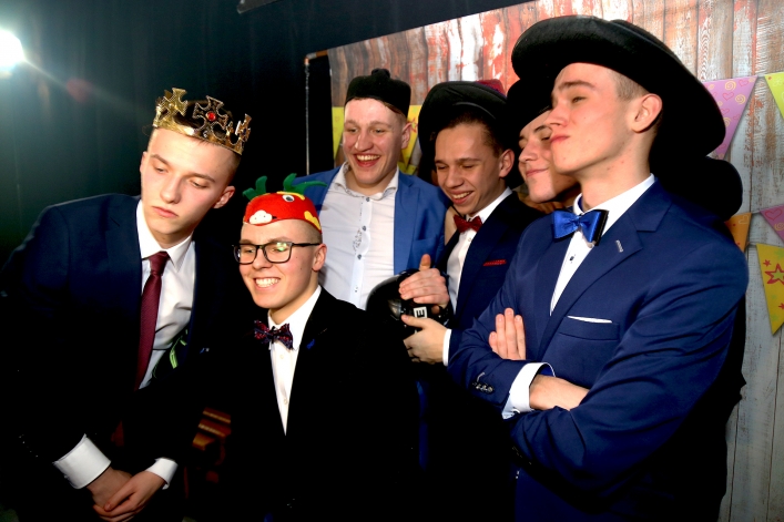 Studniówka II Liceum Ogólnokształcącego w Elblągu A.D. 2018