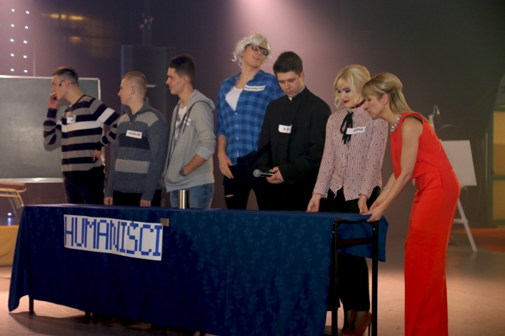 Studniówka II Liceum Ogólnokształcącego w Elblągu A.D. 2018