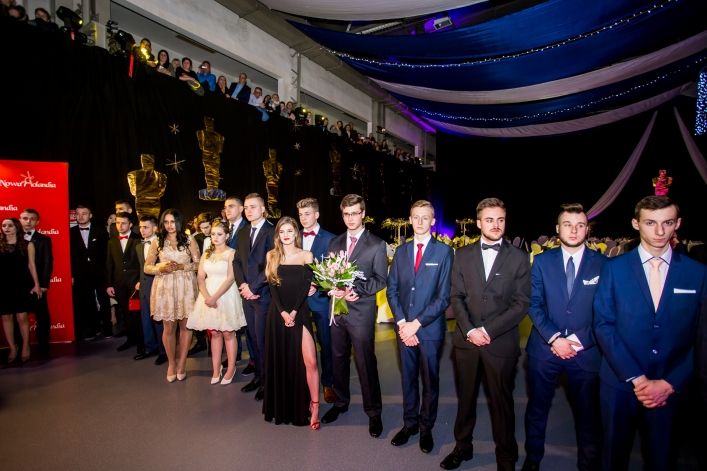 Studniówka IV Liceum Ogólnokształcącego w Elblągu 2017 (+Zdjęcia)