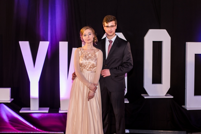 Studniówka IV Liceum Ogólnokształcącego w Elblągu 2017 (+Zdjęcia)