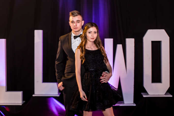 Studniówka IV Liceum Ogólnokształcącego w Elblągu 2017 (+Zdjęcia)