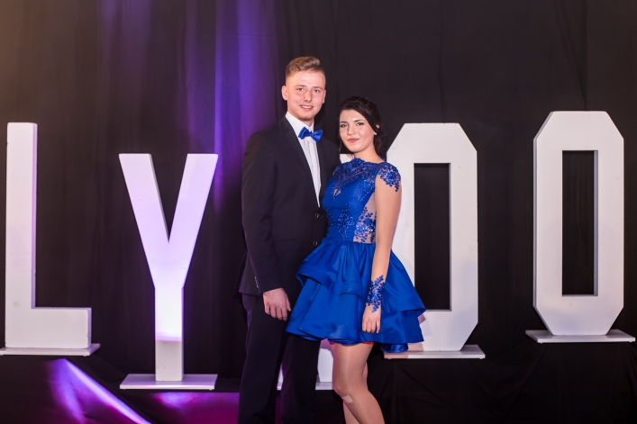 Studniówka IV Liceum Ogólnokształcącego w Elblągu 2017 (+Zdjęcia)