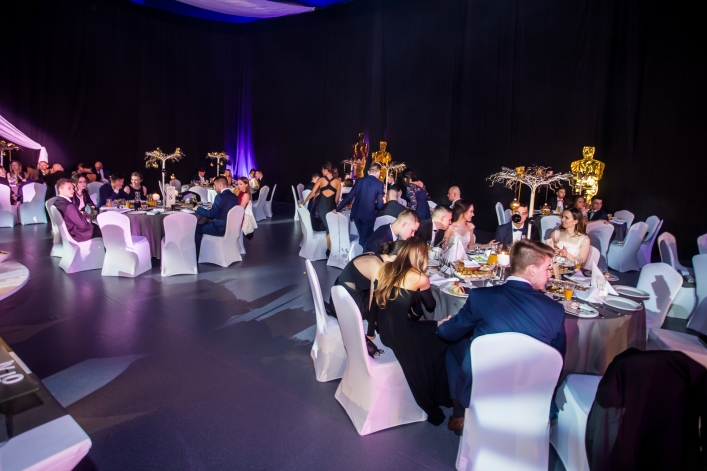 Studniówka IV Liceum Ogólnokształcącego w Elblągu 2017 (+Zdjęcia)