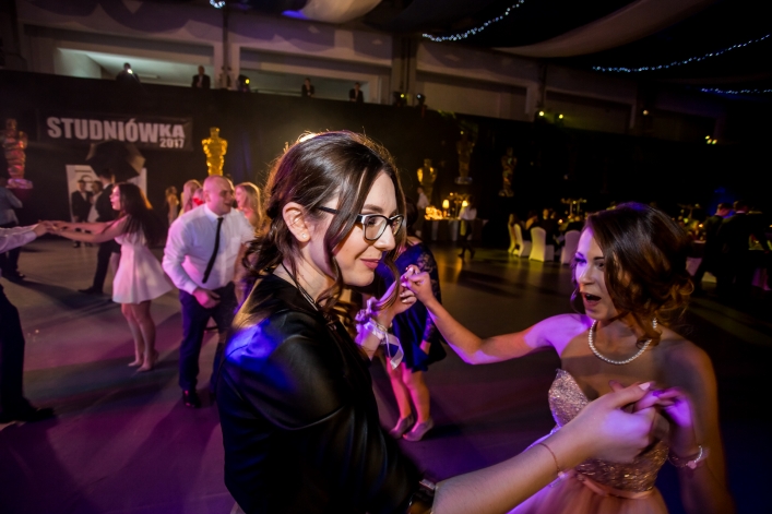 Studniówka IV Liceum Ogólnokształcącego w Elblągu 2017 (+Zdjęcia)