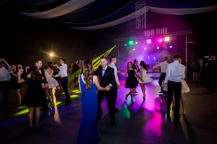 Studniówka IV Liceum Ogólnokształcącego w Elblągu 2017 (+Zdjęcia)