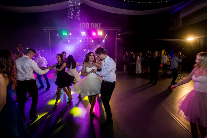 Studniówka IV Liceum Ogólnokształcącego w Elblągu 2017 (+Zdjęcia)