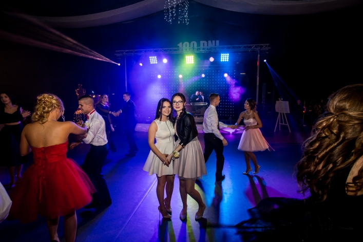 Studniówka IV Liceum Ogólnokształcącego w Elblągu 2017 (+Zdjęcia)