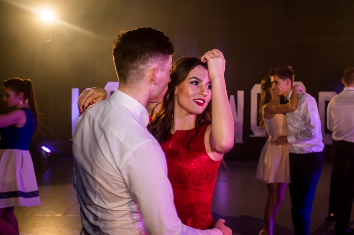 Studniówka IV Liceum Ogólnokształcącego w Elblągu 2017 (+Zdjęcia)