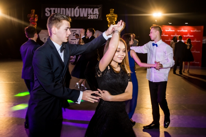 Studniówka IV Liceum Ogólnokształcącego w Elblągu 2017 (+Zdjęcia)