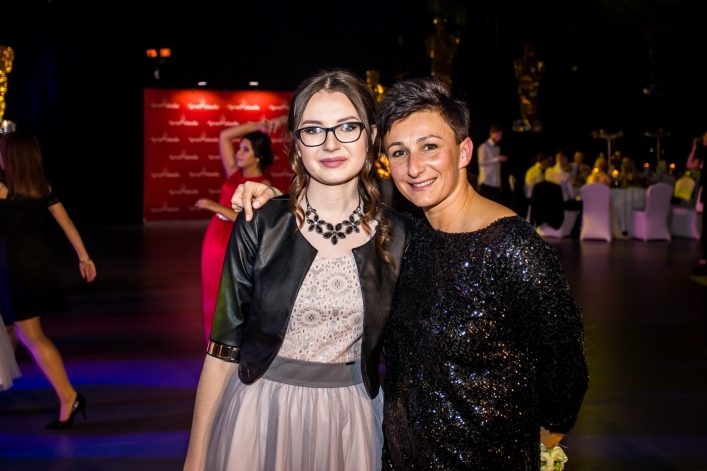 Studniówka IV Liceum Ogólnokształcącego w Elblągu 2017 (+Zdjęcia)