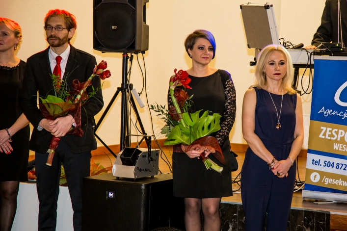 Studniówka w Zespole Szkół Ekonomicznych i Ogólnokształcących. (+Zdjęcia)  