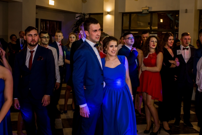 Studniówka w Zespole Szkół Ekonomicznych i Ogólnokształcących. (+Zdjęcia)  
