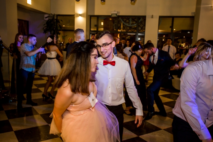 Studniówka w Zespole Szkół Ekonomicznych i Ogólnokształcących. (+Zdjęcia)  