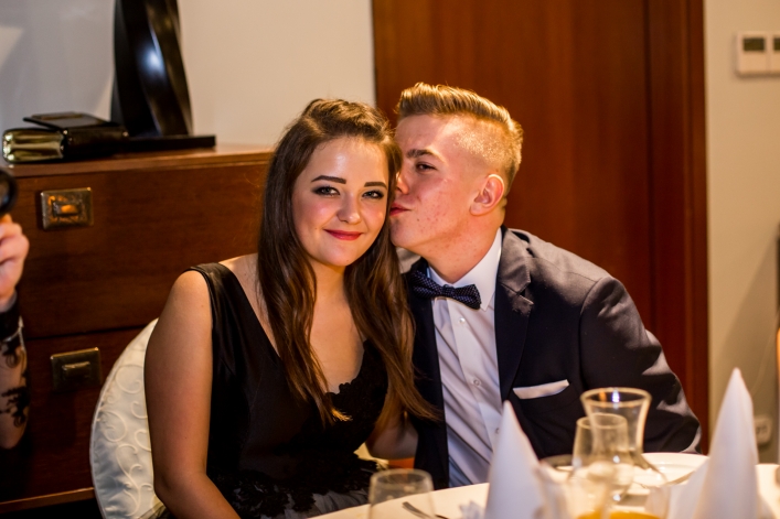 Studniówka w Zespole Szkół Ekonomicznych i Ogólnokształcących. (+Zdjęcia)  