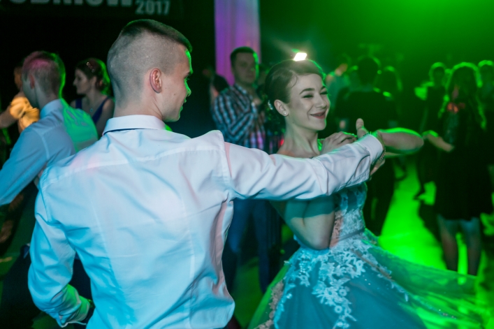 Studniówka Zespołu Szkół Gospodarczych w Elblągu 2017 (+Więcej Zdjęć) 