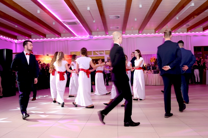 Studniówka Zespołu Szkół Gospodarczych w Elblągu A.D. 2019 (+ zdjęcia)