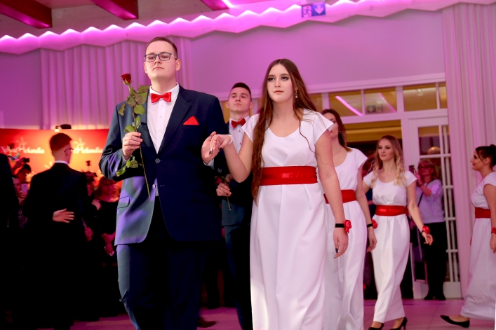 Studniówka Zespołu Szkół Gospodarczych w Elblągu A.D. 2019 (+ zdjęcia)
