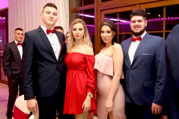 Studniówka Zespołu Szkół Gospodarczych w Elblągu A.D. 2019 (+ zdjęcia)