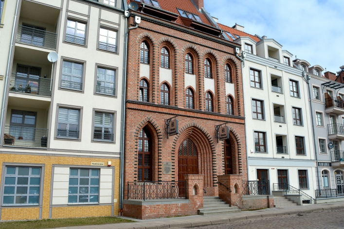 Studzienna 34: kiedyś wytwórnia organów, dziś klinika medycyny estetycznej
