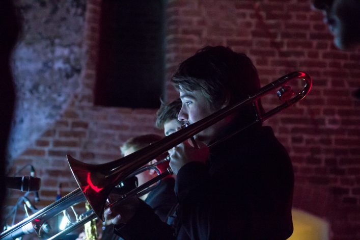 Świąteczny koncert młodych muzyków w Galerii EL