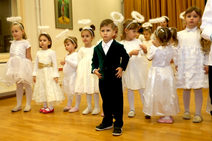 Świąteczny występ najmłodszych tancerzy MDK