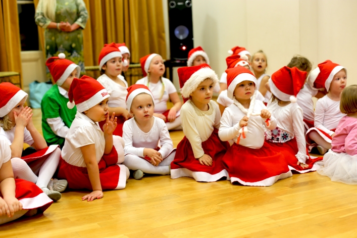 Świąteczny występ najmłodszych tancerzy MDK