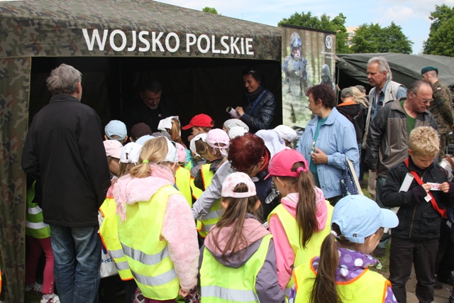 Święto 16 Batalionu Dowodzeniaoraz „Festyn Mundurowy” w Elblągu