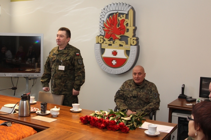 Święto kobiet w 16 Pomorskiej Dywizji Zmechanizowanej