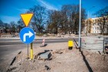 Sygnalizacja świetlna przy drodze 503. Wprowadzono ruch wahadłowy. 
