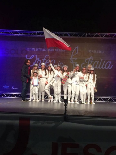 "Szalone" i "Szalone Małolaty" podbiły serca Włochów. Medale dla elblążanek! (+ zdjęcia)