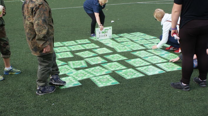 Szczudlarze, tatuaże, konkursy. Za nami festyn rodzinny w Szkole Podstawowej 6