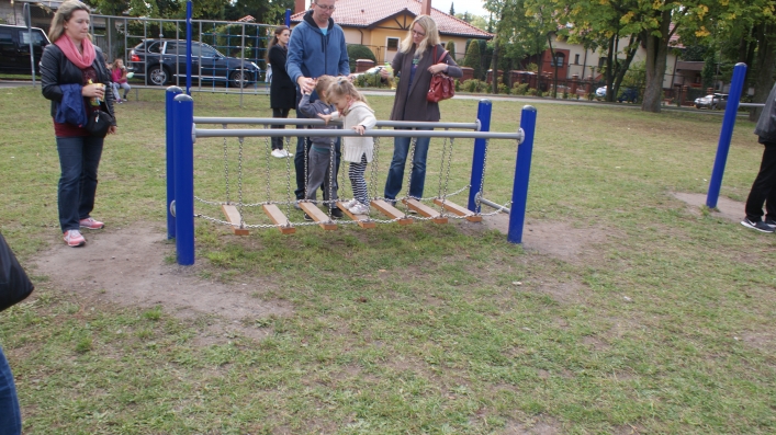 Szczudlarze, tatuaże, konkursy. Za nami festyn rodzinny w Szkole Podstawowej 6