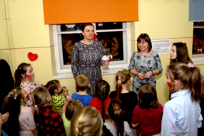 Szkoła Podstawowa nr 8 w Elblągu zorganizowała drzwi otwarte i bal walentynkowy