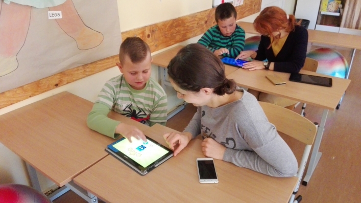 Szkołę Podstawową nr 8 w Elblągu odwiedzili goście z Anglii i Słowenii 