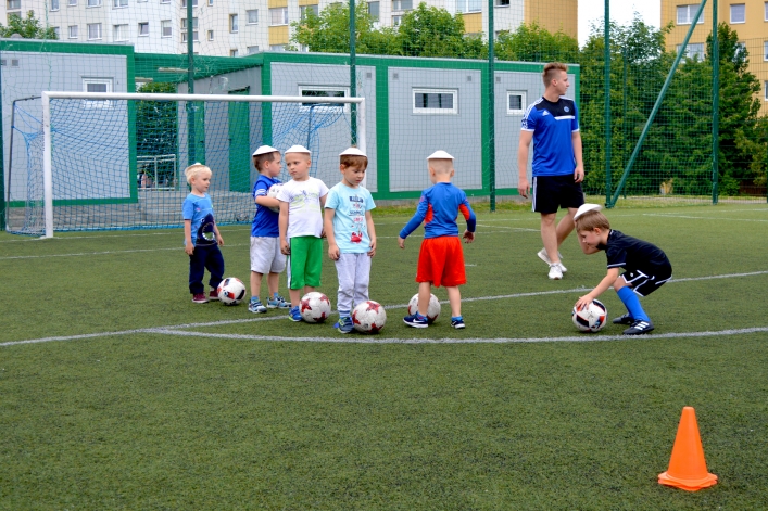 Szkółka piłkarska Football Academy w Elblągu