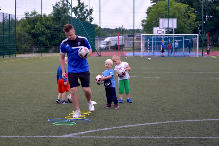 Szkółka piłkarska Football Academy w Elblągu
