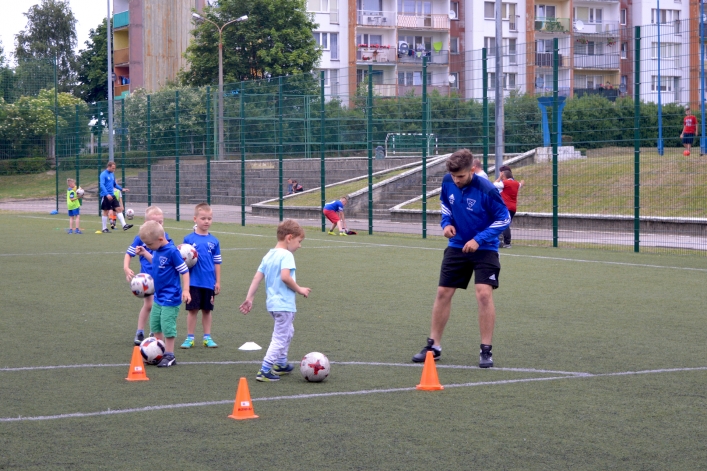 Szkółka piłkarska Football Academy w Elblągu
