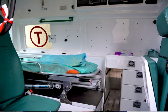 Szpital Miejski otrzymał nową karetkę pogotowia