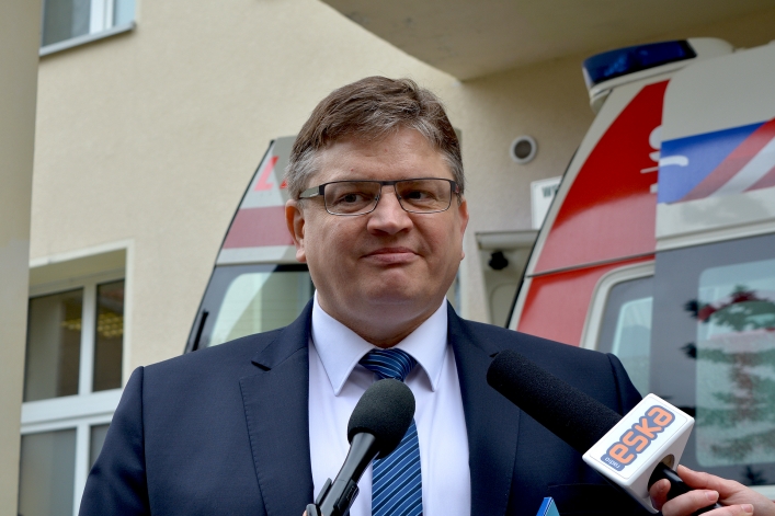Szpital Miejski otrzymał nową karetkę pogotowia