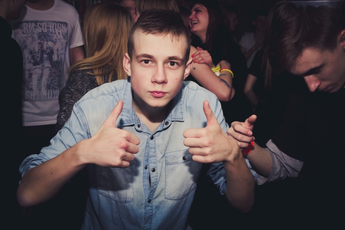Tak bawiliście się na Fluo Party w „Sąsiadach” - zdjęcia