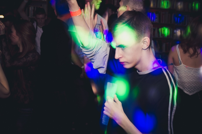 Tak bawiliście się na Fluo Party w „Sąsiadach” - zdjęcia