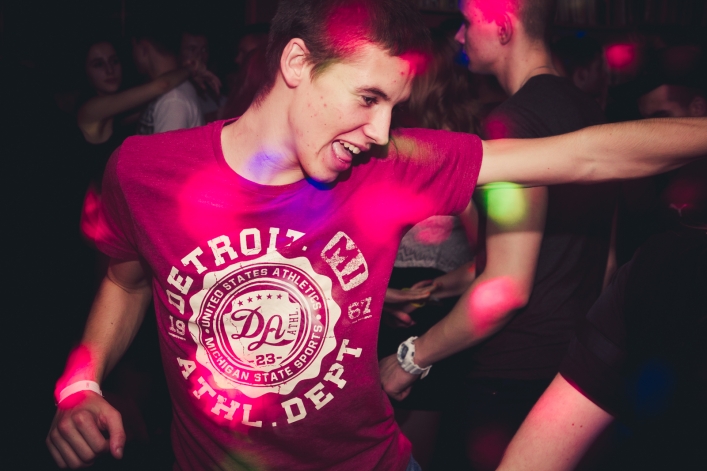 Tak bawiliście się na Fluo Party w „Sąsiadach” - zdjęcia