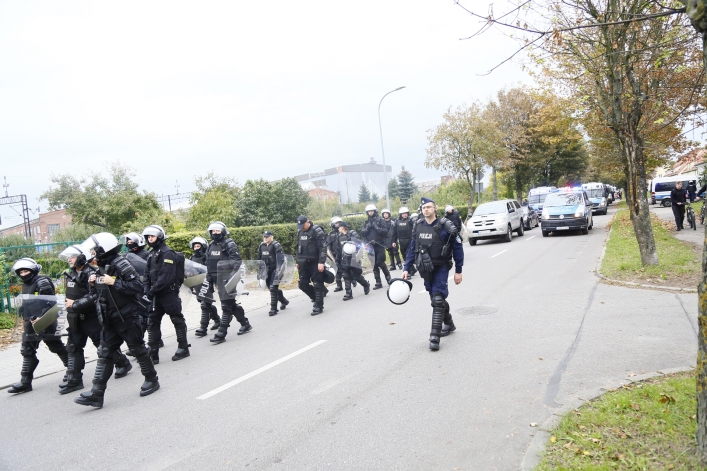 Tęczowy marsz w spokoju przeszedł ulicami Elbląga