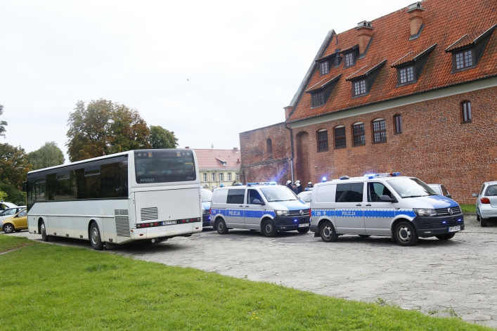 Tęczowy marsz w spokoju przeszedł ulicami Elbląga