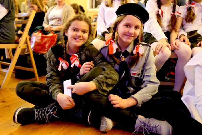 Tłumy w MDK na I Elbląskim Festiwalu Pieśni Patriotycznej (+ zdjęcia)