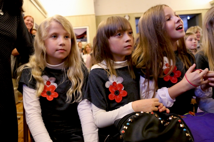 Tłumy w MDK na I Elbląskim Festiwalu Pieśni Patriotycznej (+ zdjęcia)