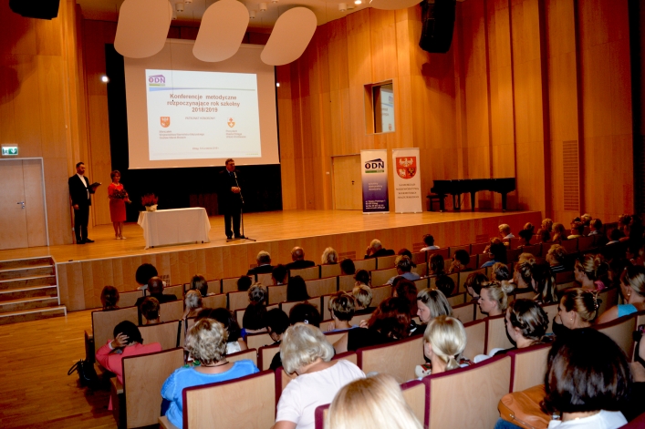 To będzie wyjątkowy rok szkolny. Trwa dwudniowa konferencja Ośrodka Doskonalenia Nauczycieli 