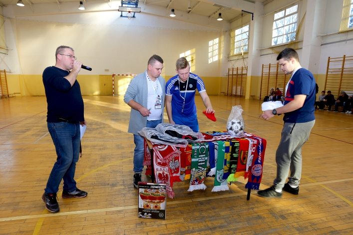 Tolkmicko. 14 drużyn piłkarskich zagrało dla Sary