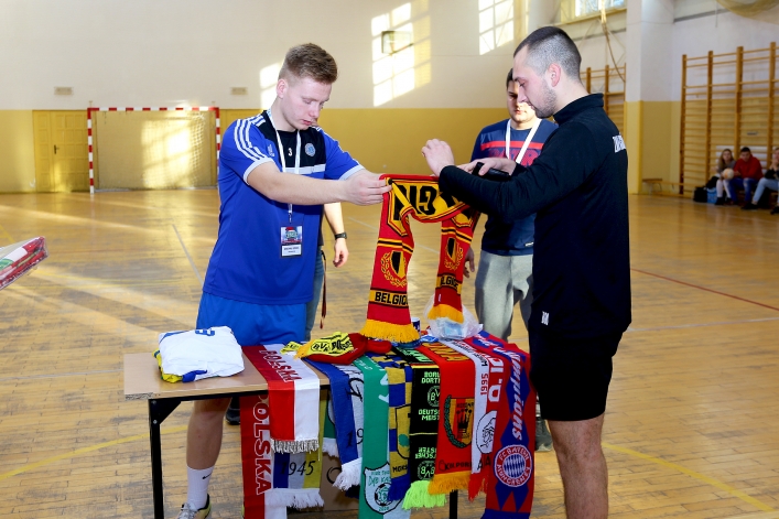 Tolkmicko. 14 drużyn piłkarskich zagrało dla Sary