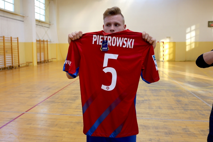 Tolkmicko. 14 drużyn piłkarskich zagrało dla Sary
